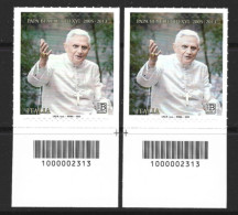 ● ITALIA 2023 ֍ Papa Benedetto XVI ● 2 Valori Con Codice A Barre Sx E Dx ● Adesivi ● B Zona 1 , 50 Grammi ● - Códigos De Barras