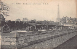 PARIS - Les Canons Des Invalides - Très Bon état - Arrondissement: 07