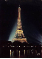 PARIS - Couleurs Et Lumière De France - Paris En Flânant - La Tour Eiffel Illuminée - Très Bon état - Arrondissement: 07