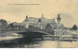 PARIS - Le Pont Alexandre III Et Le Grand Palais - Très Bon état - Arrondissement: 07