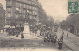 PARIS - Boulevard Saint Germain - Très Bon état - Arrondissement: 07