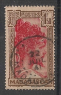 MADAGASCAR - 1930-38 - N°YT. 176A - Chef Sakalave 1f50 - Oblitéré / Used - Gebruikt