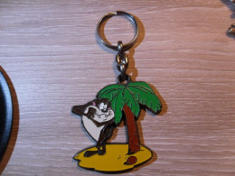 PORTE-CLES TAZ Sous Les Cocotiers - WARNER BROS - Other Products