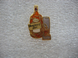 Pin's Démons & Merveilles, Hennessy Glacé, Jas Hennessy & Co - Beverages