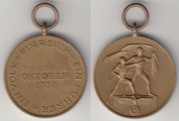 3.Reich Medaille Zur Erinnerung An 1.Oktober 1938 Anschluss Sudetenland  (31629 - Autres & Non Classés