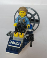 FIGURINE LEGO HYDROGLISSEUR POLICE - FIGURE Légo - Lego System
