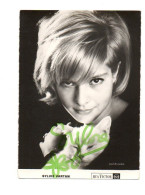 CARTE POSTALE DEDICACEE SYLVIE VARTAN Avec Dédicace - Collections & Lots