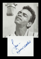 Johnny Mathis - Chanteur - Page De Livre D'or Signée + Photo - Paris 1987 - Singers & Musicians