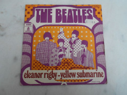 Disque Vinyle 1972 The Beatles Eleanor Rigby Yellow Submarine 1972 - Other - English Music