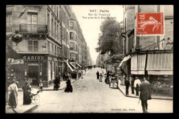 75 - PARIS 6EME - RUE DE VAUGIRARD - VUE PRISE DE LA RUE MADAME - District 06