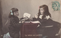 Girls Fencing With Penholders. Real Photo Fillettes Jouant à L' Escrime Avec Porte Plumes - Esgrima