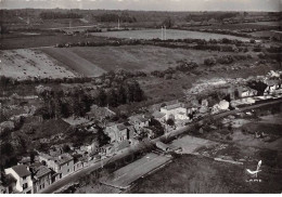 16 . N°sac10343 . Voeuil Et Giget . Vue D'ensemble Sur Le Sterling N°11 . En Avion Au Dessus De . Cpsm 10X15 Cm . Lapie - Villefagnan