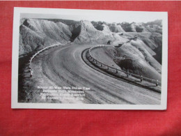 RPPC. Highway ThurDillion Pass  .  Badlands.  South Dakota   Ref 6432 - Autres & Non Classés