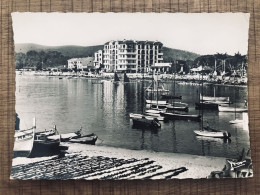  LE LAVANDOU Vue Sur La Plage  - Le Lavandou