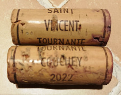 2 Bouchons Usagés " SAINT VINCENT TOURNANTE 2022 COUCHEY " _Di590 - Altri & Non Classificati