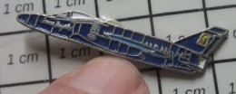 1819 Pin's Pins / Beau Et Rare / AVIONS / AVIATION F-11F GRUMMAN TIGER BLUE ANGELS PATROUILLE ACROBATIQUE - Luftfahrt