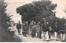 ILE DE RE - SAINT MARTIN - Arrivée Des Forçats Au Dépôt - Très Bon état - Saint-Martin-de-Ré