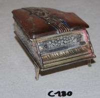 C180 Petite Boite à Bijou En Forme De Piano - écrin - Materiaal