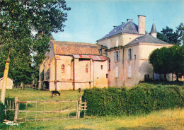 86 COUHE VERAC LE CHÂTEAU ET CHAPELLE  - Couhe