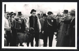 Foto-AK Donauwörth, Verkleidete Männer Beim Fasching Ca. 1960  - Carnaval