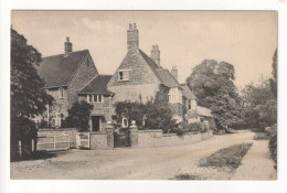 Keyston - Houses In Loop Road - Old Huntingdonshire Postcard - Huntingdonshire