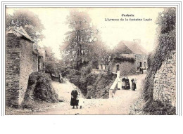 29.CARHAIX.L'AVENUE DE LA FONTAINE LAPIC. - Carhaix-Plouguer