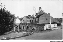 CAR-AAJP2-28-0103 - ILLIERS - Le Pont St-Hilaire  - Illiers-Combray