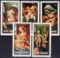 ZAYIX Cook Islands 330-334 MNH Christmas Madonna & Child Seasonal 111022S164 - Altri & Non Classificati