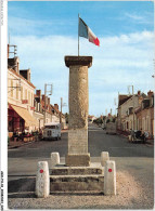 AGOP11-0892-18 - BRUERE-ALLICHAMPS - Borne Militaire Du III Siècle Marquant Selon La Tradition Le Centre De France - Saint-Amand-Montrond