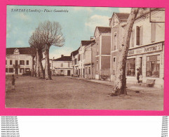 CPA Réf: Z 2438) TARTAS (40 LANDES ) Place Gambetta (animée, Tabacs Papeterie, Poste Télégraphe) - Tartas