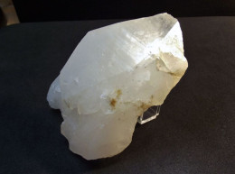 Massive Milky Quartz Crystal ( 9 X 7  X 3 Cm ) Oisans - Isère - France - Minéraux