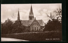 AK Bünde I. W., Auf Der Strasse Vor Der Kirche  - Buende