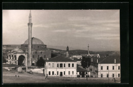 AK Uesküb, Ortspartie Mit Moschee  - Macédoine Du Nord