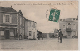 85 - SAINTE HERMINE - Place St Hermant Et Avenue De La Roche Sur Yon - Sainte Hermine