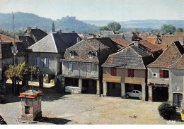 46.AM10734.Bretenoux-en-Quercy.Place Des Couverts.Edit Théojac.2.CPSM 15x10 Cm - Bretenoux