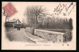 CPA La Celle-St-Cloud, L`Étang Sec - La Celle Saint Cloud