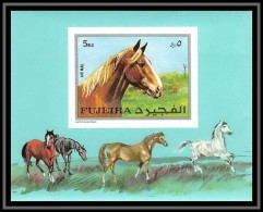 Fujeira - 1564/ Bloc N°33 B Cheval (chevaux Head Of A Horse Horses) ** MNH Non Dentelé Imperf - Paarden