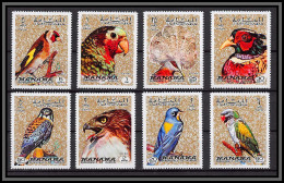 Manama - 3133b/ N°1040/1047 A Oiseaux Bird Birds Perroquets Parrots Rapaces Prey ** MNH  - Papagayos