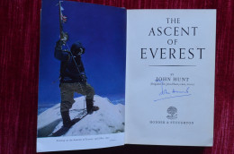 Signed John Hunt The Ascent Of Everest 1953 Rare Chart Map Signed On Last Page By 5 Mountaineers - Autographed