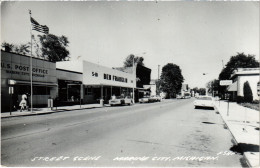 PC US, MI, MARINE CITY, STRREET SCENE, Vintage REAL PHOTO Postcard (b54541) - Autres & Non Classés