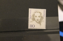 Deutschland, Frauen: Marlene Dietrich, 110, MiNr. 1339, MNH - Enveloppes Numismatiques