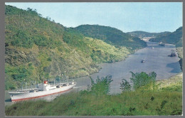 (PAN) CP FF-13-067- The Famous Gaillard Cut(Culebra Cut)of The Panama Canal,where Ships Are Sail 85 Feet Above Sea Level - Panamá