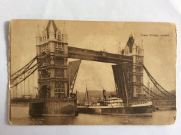 LONDON : Tower Bridge - Bateau - River Thames