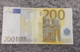 European Union  200 Euro Banknote 2002 Rare S Series Italy 200€ 2002 - 200 Euro