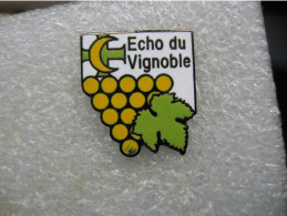 Pin's Des échos Du Vignoble - Beverages