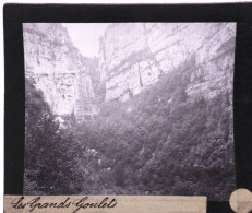 PLAQUE DE VERRE Photo  - Les Alpes - Le Vercors - Les Grands Goulets -   Année  1890 - Plaques De Verre