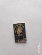 Badges USSR Lenin (7) - Sets