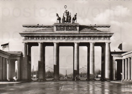 CARTOLINA  BERLIN GERMANIA BRANDENBUEGER TOR NON VIAGGIATA  Y6 - Brandenburger Door