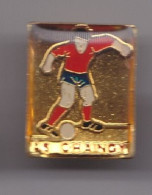 Pin's AS Chaingy Dpt 45  Football Réf 7447JL - Calcio