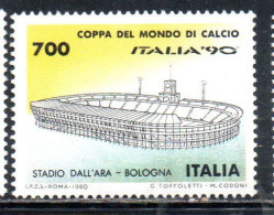 ITALIA REPUBBLICA ITALY REPUBLIC 1990 COPPA DEL MONDO DI CALCIO 90 SOCCER WORLD CUP STADIO DALL'ARA BOLOGNA LIRE 700 MNH - 1981-90:  Nuevos